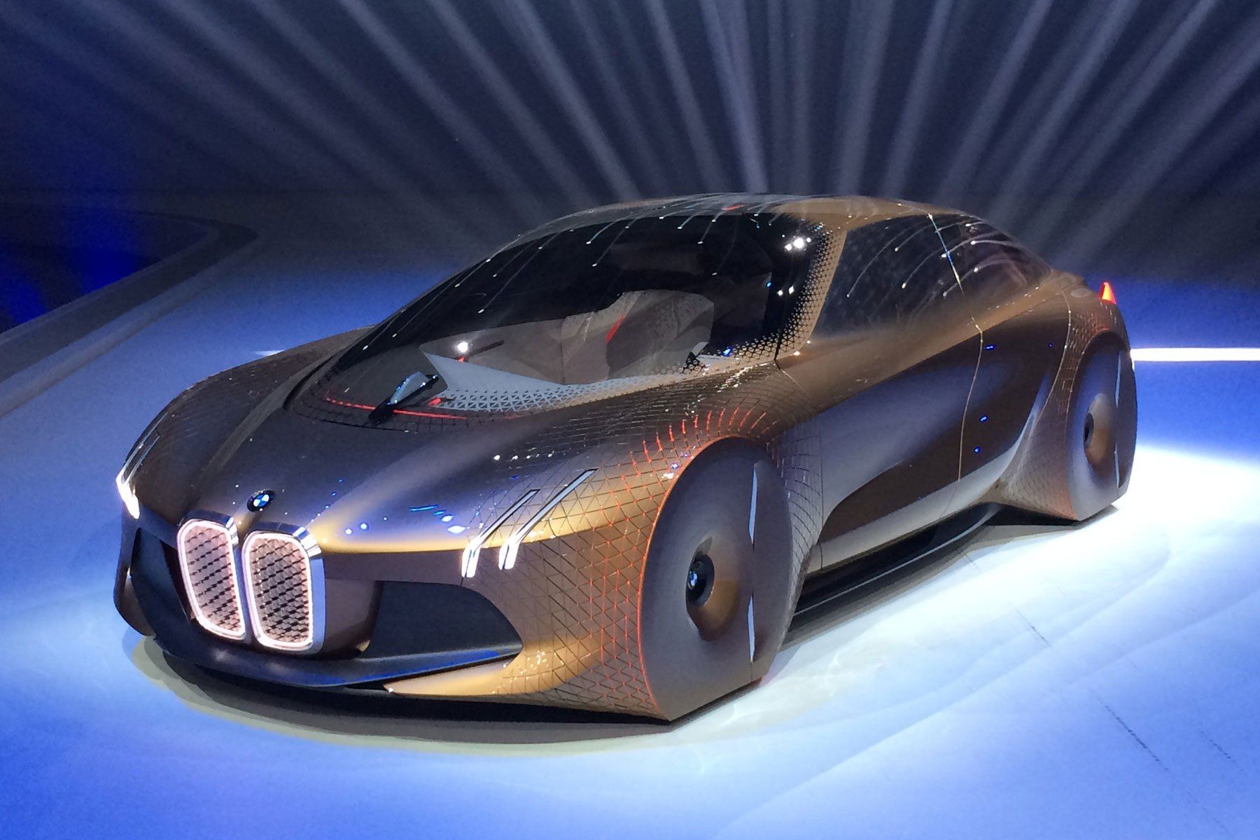 Захватывающий мир концептуальных автомобилей: дизайн будущего